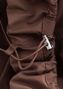 Pantalones de perneras anchas con cord?n de ajuste - H&m фото 10