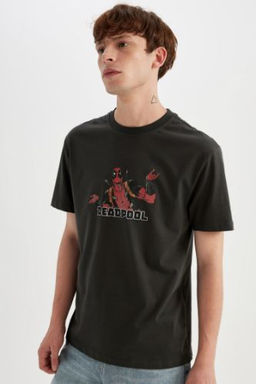 Deadpool Regular Fit Bisiklet Yaka K?sa Kollu Tisort