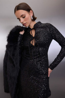 Siyah Duz Gogusten Baglama Detayl? Payet Midi Astarl? S?k/Gece Elbise TPRAW26EL00100