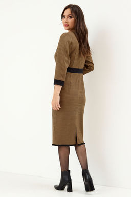 Платье Magia mody 2147 сиена (гусиная лапка)