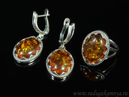 Кольцо Серьги с янтарем имитация размер 19