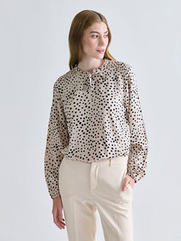 Ba?lamal? Yaka Puantiyeli Bluz