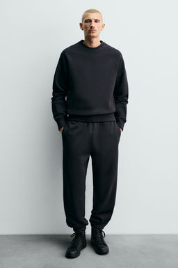 LEATHER HIGH-TOP TRAINERS