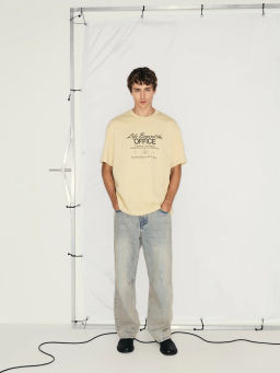 Футболка с принтом на груди / Zarina фото 2