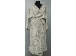 17с134-ШР/039/у/уп. Халат для бани 170*176 104*108 "Зебра" цв 330 рис 912