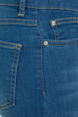 TRENDYOLMILLA Siyah Incelten Etki Super Yuksek Bel Skinny Jeans TWOSS23JE00080  фото 14