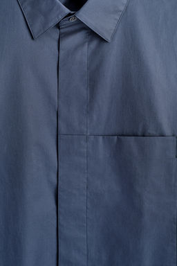 CAMISA SLIM FIT POPELINA DE ALGOD?N CON BOLSILLO - H&m фото 4