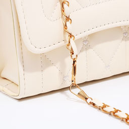 Сумка-мессенджер на магните, цвет белый - Simaland фото 4