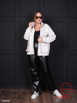 Бомбер осенний женский - Bruno фото 2