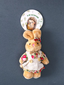 Брелок для ключей на кольце Пушистик. Зайка в цветочном сарафане, на сумку, рюкзак, 8.5?4?14 см - Simaland фото 4