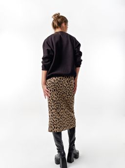 Джемпер вязаный оверсайз на пуговицах из хлопка черный