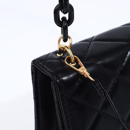 Сумка женская на магните, цвет чёрный