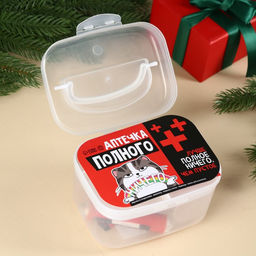 Аптечка Аптечка полного ничего: жвачка 7 г., молочный шоколад 27 г., леденцы 32 г., леденец соска 4,5 г., баночка, купон - Фабрика счастья фото 2