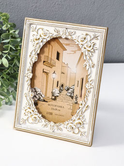 Фоторамка полистоун 13х18 см "Овал в розах" белая с золотом 14х1,5х19 см