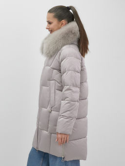 Пальто зимнее утепленное с мехом и капюшоном тренд светло-коричневого цвета 7630SK - Visdeer фото 7