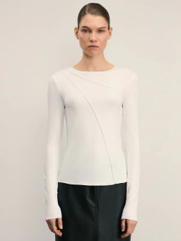 Лонгслив из вискозы с абстрактным рисунком / Zarina фото 3