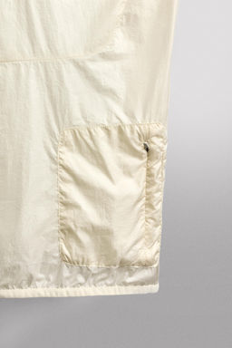 CHALECO T?CNICO LIGERO / Hueso - Zara фото 14