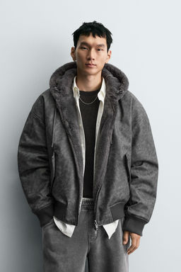 LEATHER EFFECT REVERSIBLE BOMBER JACKET - Zara фото 2