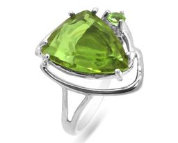 Кольцо из серебра султанит, Лавара