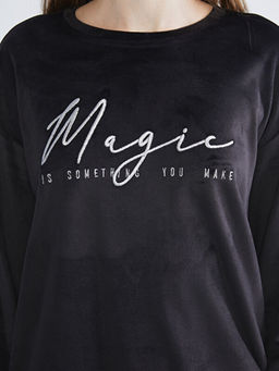 Bisiklet Yaka Nak??l? Kadife Kad?n Pijama Tak?m?