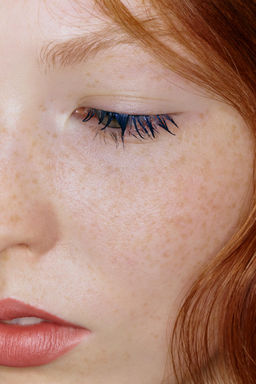 COLOURED MASCARA - Zara фото 2