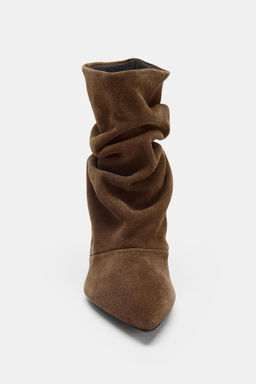 RUFFLED SPLIT SUEDE ANKLE BOOTS - Zara фото 5