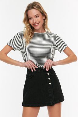Siyah Dugme Detayl? Kruvaze Yuksek Bel Denim Sort Etek TWOSS22SR0448