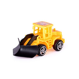 Автовоз со спецтехникой, под колпаком