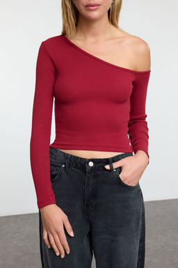 Trendyolmilla Indigo Fitted/Vucuda Oturan Asimetrik Yaka Omzu Ac?k Fitilli Esnek Orme Bluz TWOAW23BZ00088 фото 3