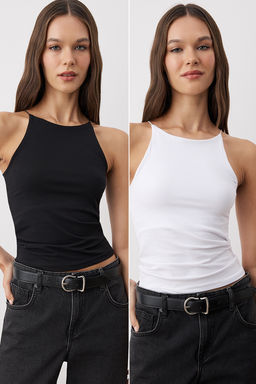 Siyah-Beyaz 2li Paket K?sa Ask?l? Vucuda Oturan Esnek Orme Atlet TWOSS25AL00062