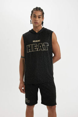 DeFactoFit Шорты из плотной ткани с короткими штанинами стандартного кроя NBA Miami Heat