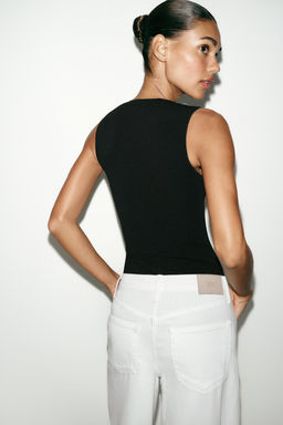 BODY ESCOTE CUADRADO STRETCH / Negro - Zara фото 4