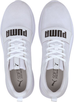 Кроссовки взрослые