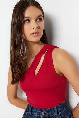 Visne CuruguAsimetrik Yaka Cut Out Detayl? Alttan C?tc?l? Orme Body TWOSS23BD00014