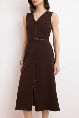 Kahverengi Kemerli Duz A Kesim Kemerli Midi Dokuma Elbise TWOSS25EL00810