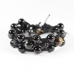 Браслет шамбала из тигрового глаза, бычьего глаза, соколиного глаза и агата черного с фианитами тройной 18-20 см