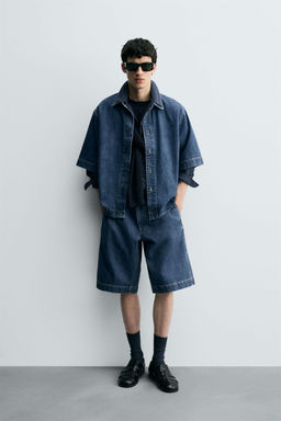 PLEATED RELAXED FIT DENIM BERMUDA SHORTS