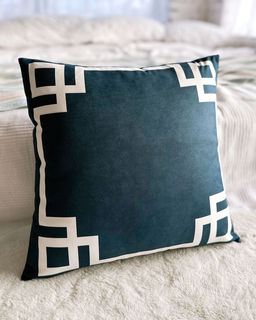 Декоративная наволочка P020