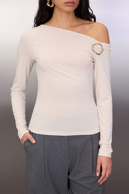 Siyah Fitted/Vucuda oturan Aksesuar Detayl? Asimetrik Yaka Esnek Orme Bluz TWOAW26BZ00075 - Trendyolmilla фото 13