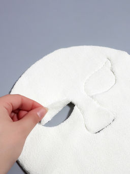 Маска для лица, многоразовая, 24×13.5 см, белая