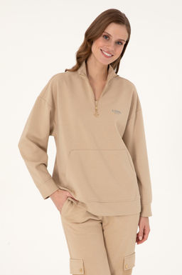 Женский свитшот на молнии с воротником-стойкой песочного цвета Неожиданная скидка в корзине