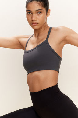 Sujetador de deporte en DryMove Medium Support