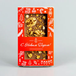 Молочный шоколад с грецким орехом, фундуком и карамелизированным фундуком, красная коробочка #2, 85гр