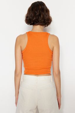 TRENDYOLMILLA Pembe-Beyaz 2li Paket Vucuda Oturan Crop Halter Yaka Fitilli Esnek Orme Atlet TWOSS21AL0058  фото 70