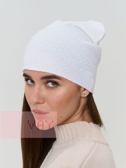 Шапка женская 5232-8438. 01 молоко