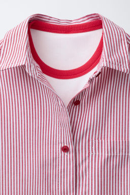PACK CAMISA RAYAS CON CAMISETA RIB CUELLO CONTRASTE / Rojo