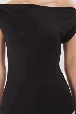 Trendyolmilla Ekru Kay?k Yaka Fitted Viskoz/Yumusak Kumasl? Esnek Orme Bluz TWOSS24BZ00090 фото 3