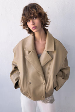 CHAQUETA BOMBER EFECTO PIEL / Piedra - Zara фото 2