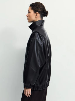 Куртка оверсайз из искусственной кожи / Zarina фото 5