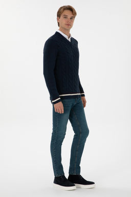 Erkek Regular Fit V Yaka Lacivert Kazak